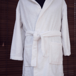134-140 CLASSIC JUNIOR 350g hotel robe