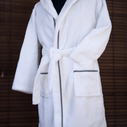 122-128 SOFT TOUCH JUNIOR 300g hotel robe